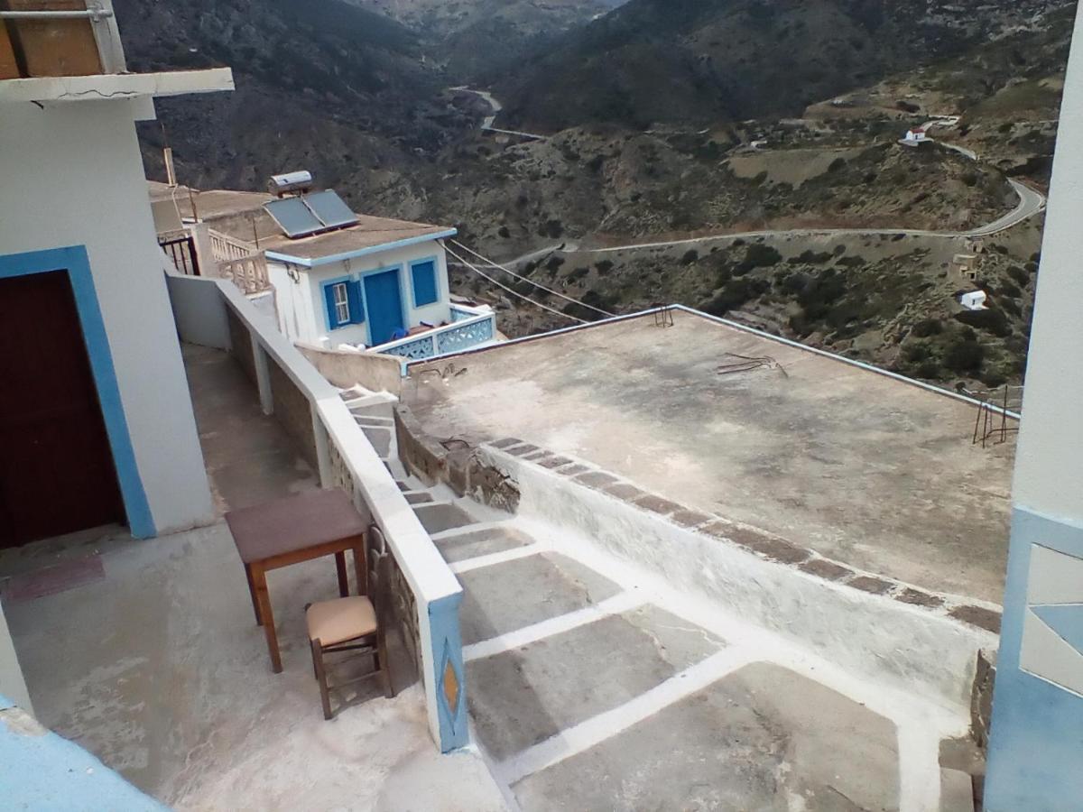 Olympos Apt With Amazing Mountain View מראה חיצוני תמונה