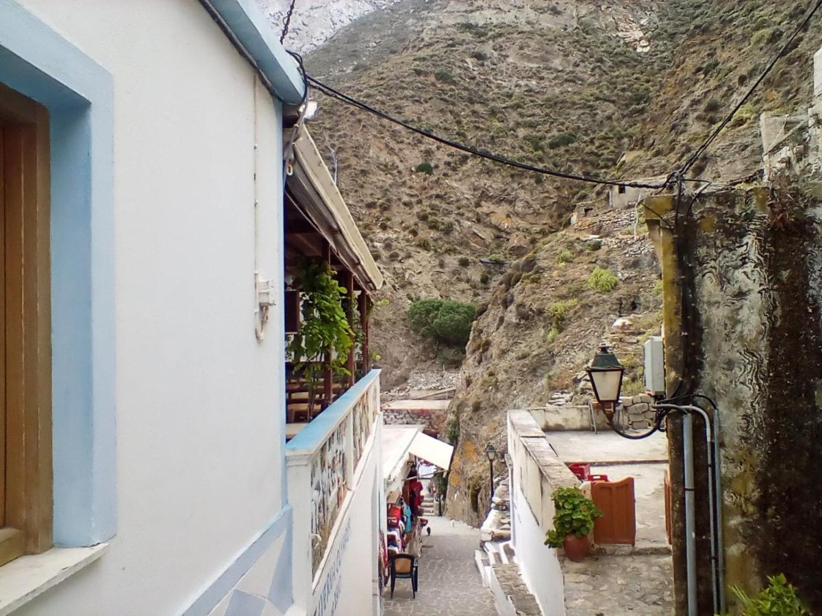 Olympos Apt With Amazing Mountain View מראה חיצוני תמונה